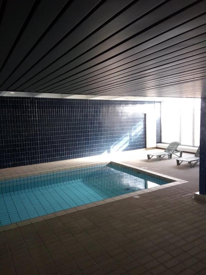 2 Pieces 40 M2, Dans Hyper Centre, Avec Piscine Au Rez De Chaussee Grenoble